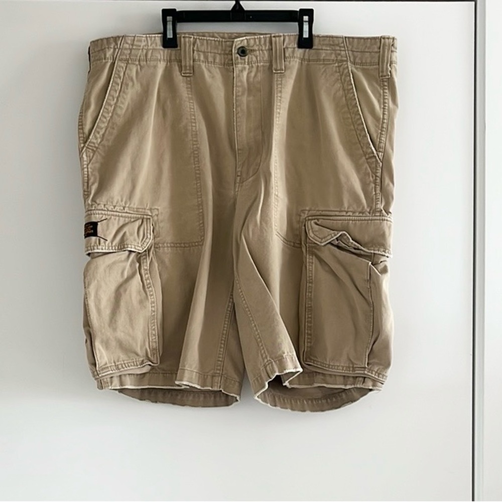 Ralph Lauren MFG. Co. Polo Jeans Company men's tan cargo shorts